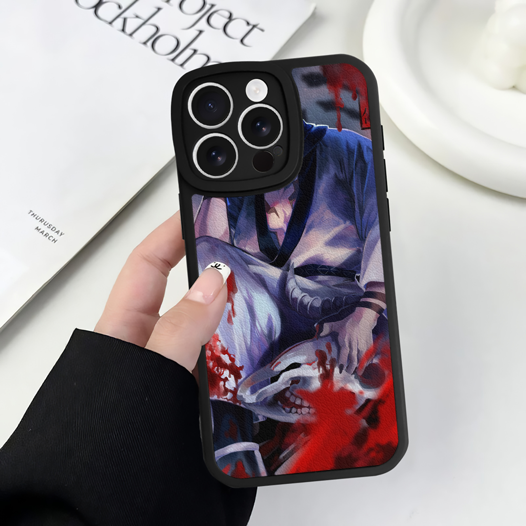 （画像用） 呪術廻戦 Jujutsu Kaisen 【iPhone 16シリーズ対応】シリコンスマホケース（レザー調） 材質：シリコン